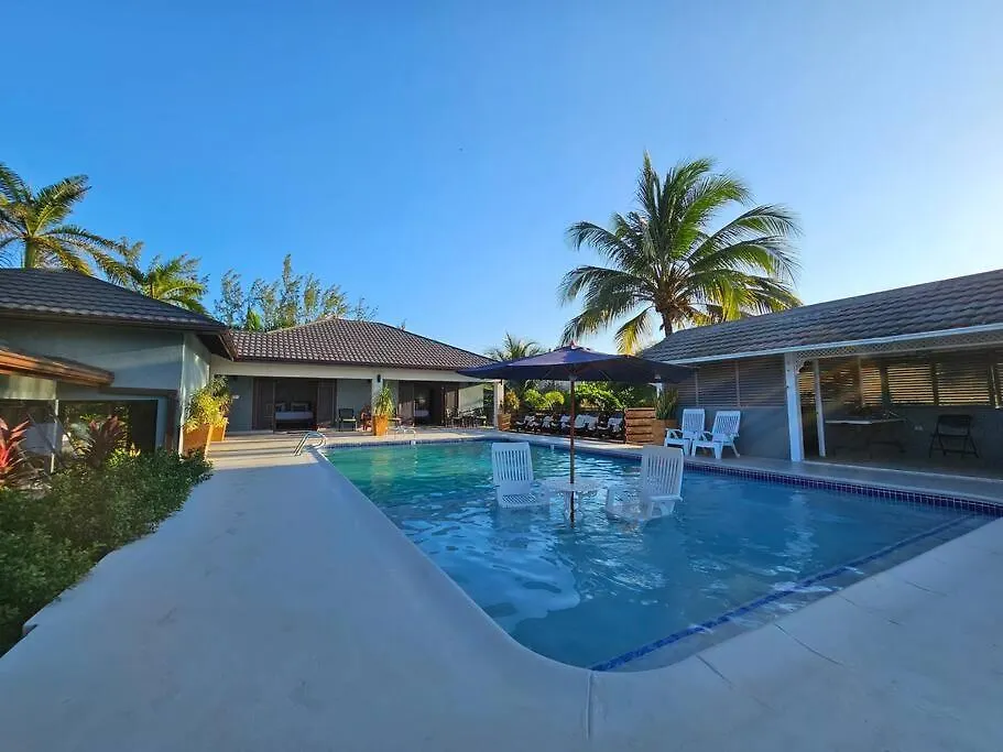 Villa Fantasy Private Beach And Private Pool Rio Bueno Harbour